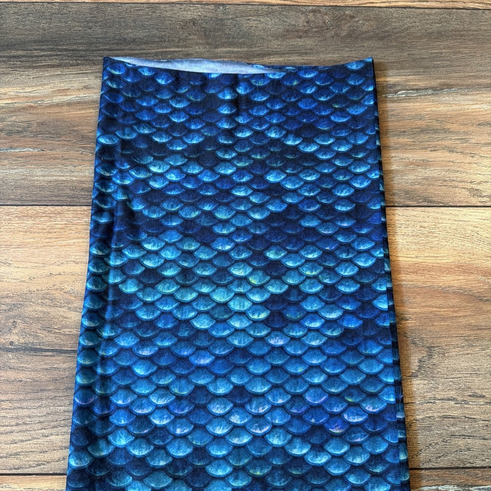 New SA Company Blue Mermaid Fish Scale Neck Gaiter Face Shield Scarf Fishing - Picture 3 of 4